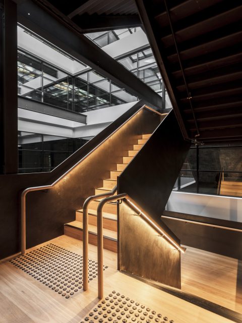 NS_VIC_180 Bank St_019