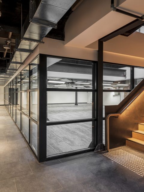 NS_VIC_180 Bank St_033